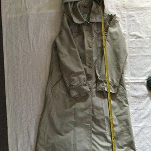 London Fog weather ware trench coat beige 8p pre-loved long coat with hoody